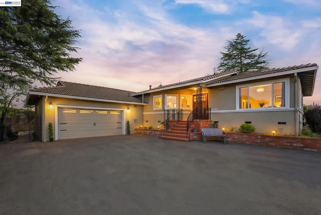 26446 Fairview Castro Valley CA 94542