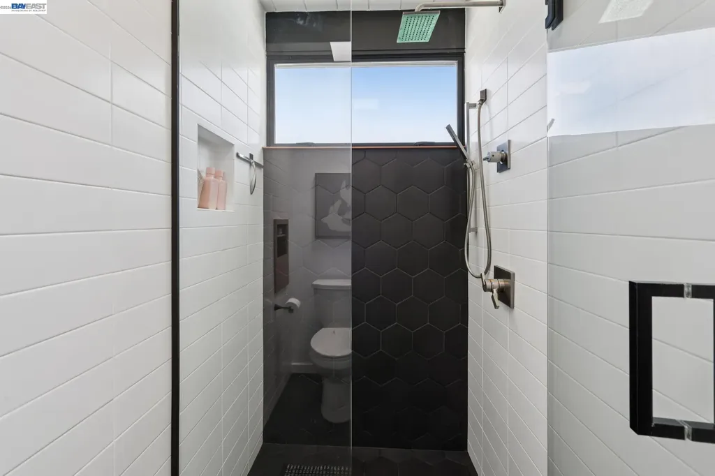 5768 Highwood Road Castro Valley CA 94552