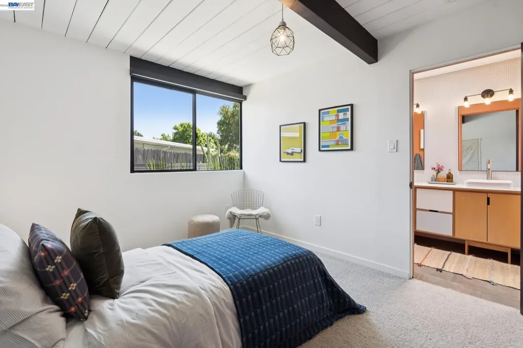 5768 Highwood Road Castro Valley CA 94552