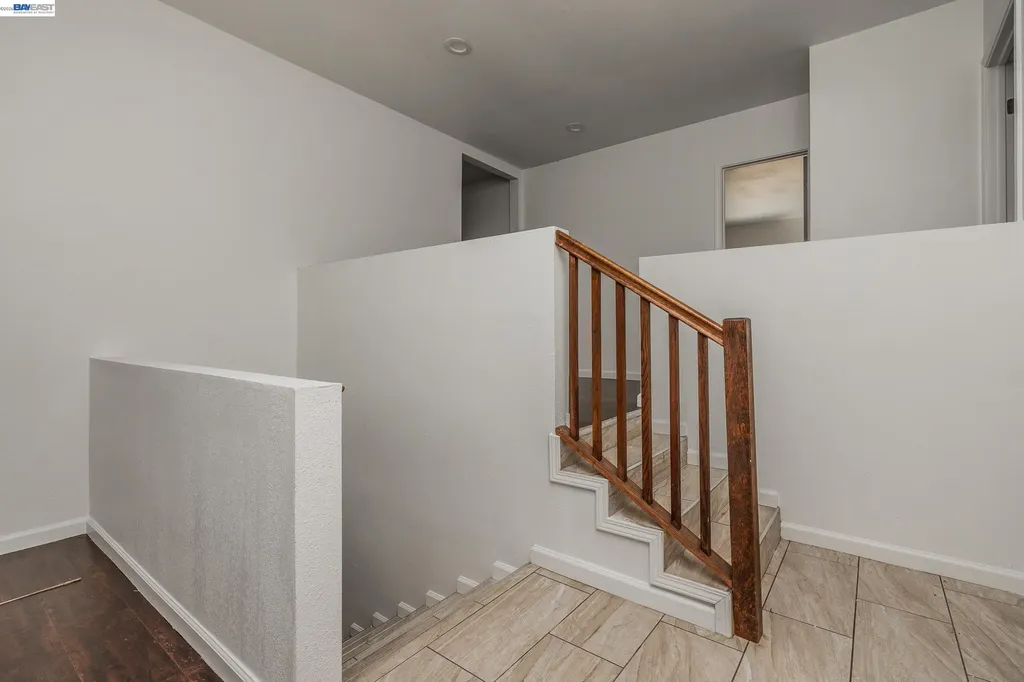 2241 Kelly Street Hayward CA 94541