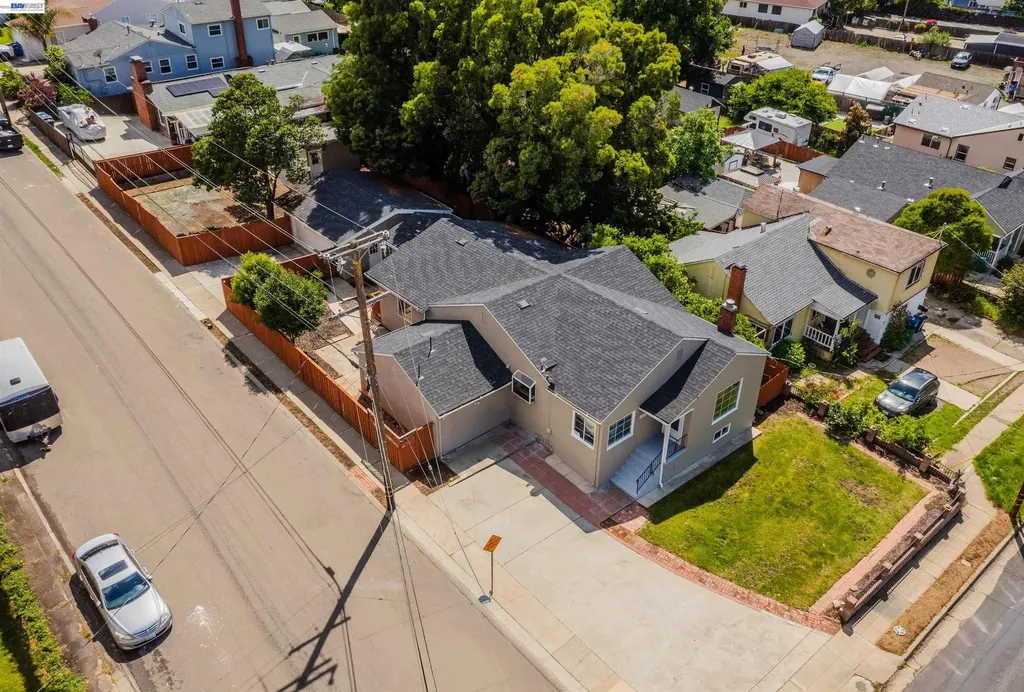2241 Kelly Street Hayward CA 94541