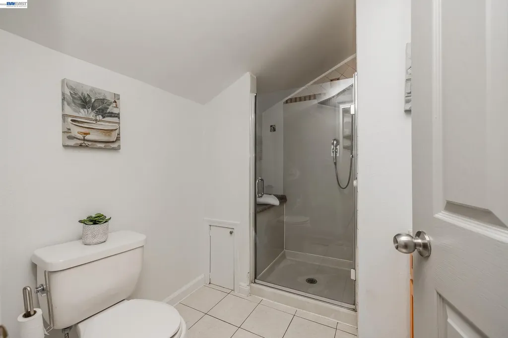 2241 Kelly Street Hayward CA 94541