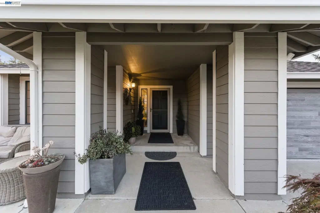 24439 Gina Court Hayward CA 94541