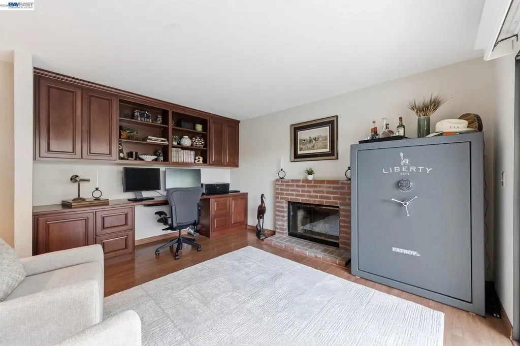 24439 Gina Court Hayward CA 94541