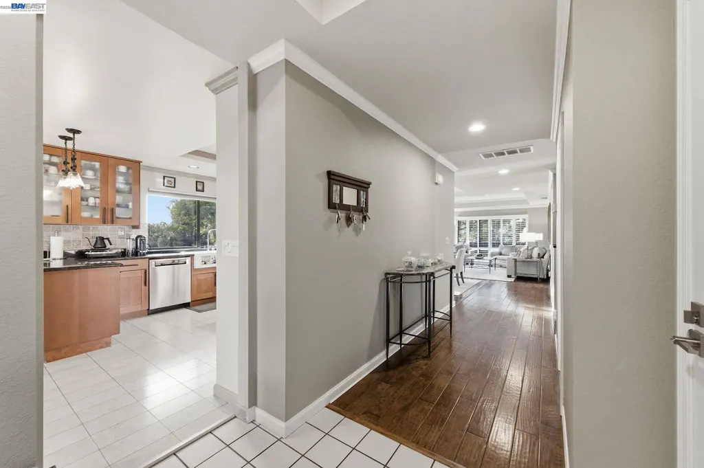 24439 Gina Court Hayward CA 94541