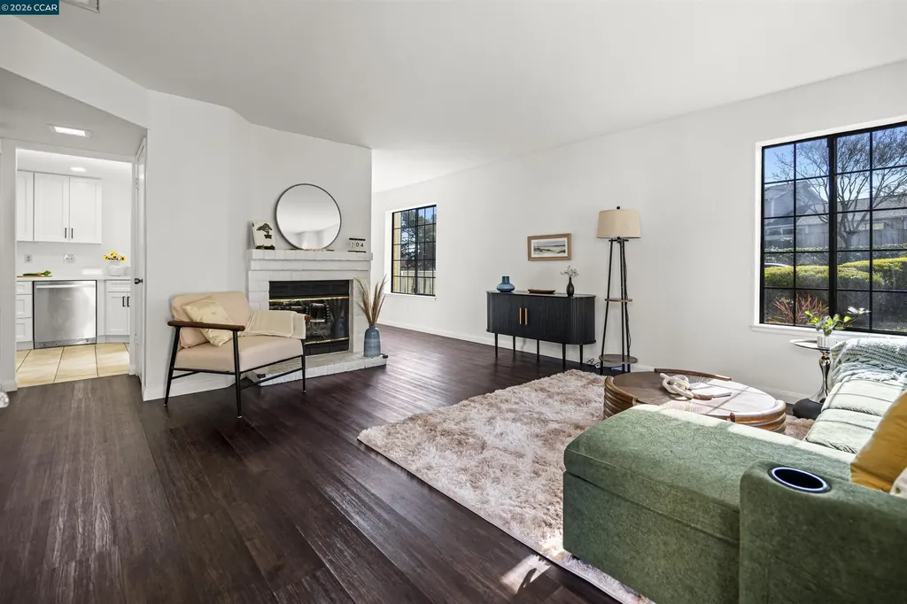 1001 Devonwood Hercules CA 94547