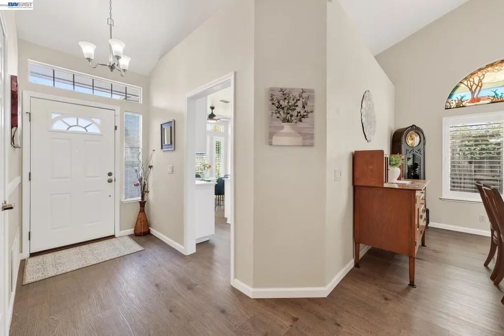 143 Lighthouse Way Vacaville CA 95688