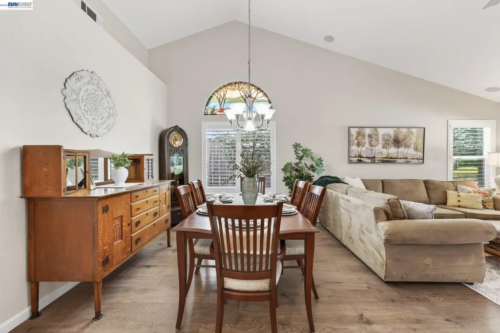 143 Lighthouse Way Vacaville CA 95688