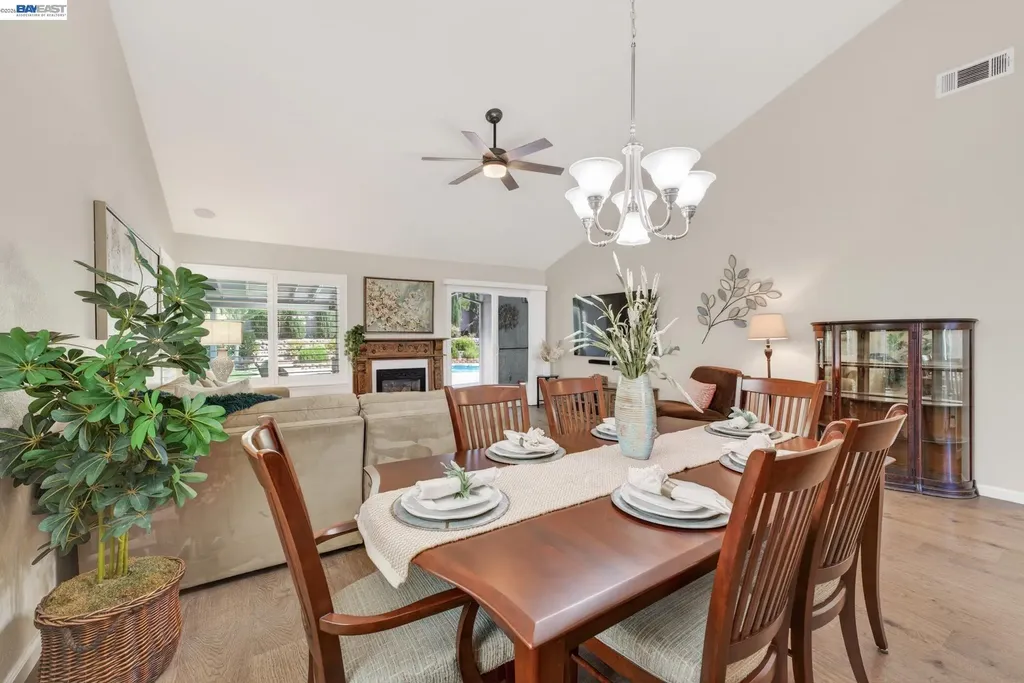 143 Lighthouse Way Vacaville CA 95688