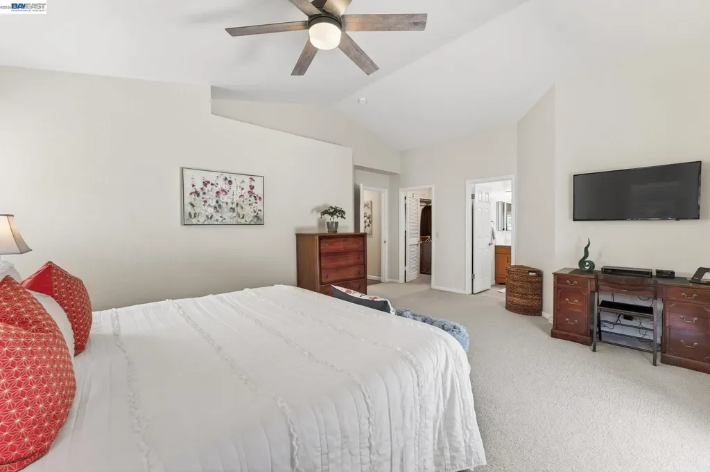143 Lighthouse Way Vacaville CA 95688
