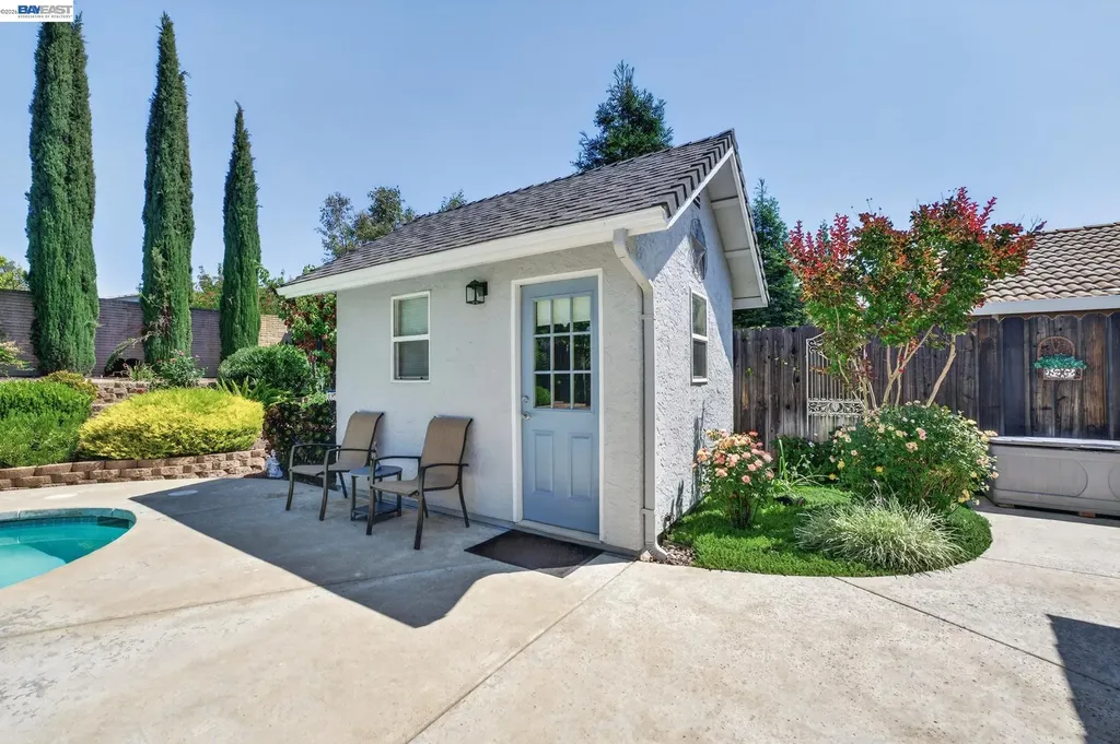 143 Lighthouse Way Vacaville CA 95688