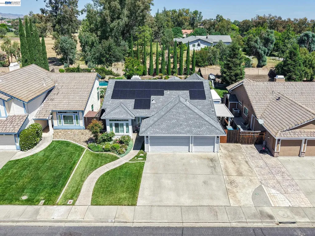 143 Lighthouse Way Vacaville CA 95688