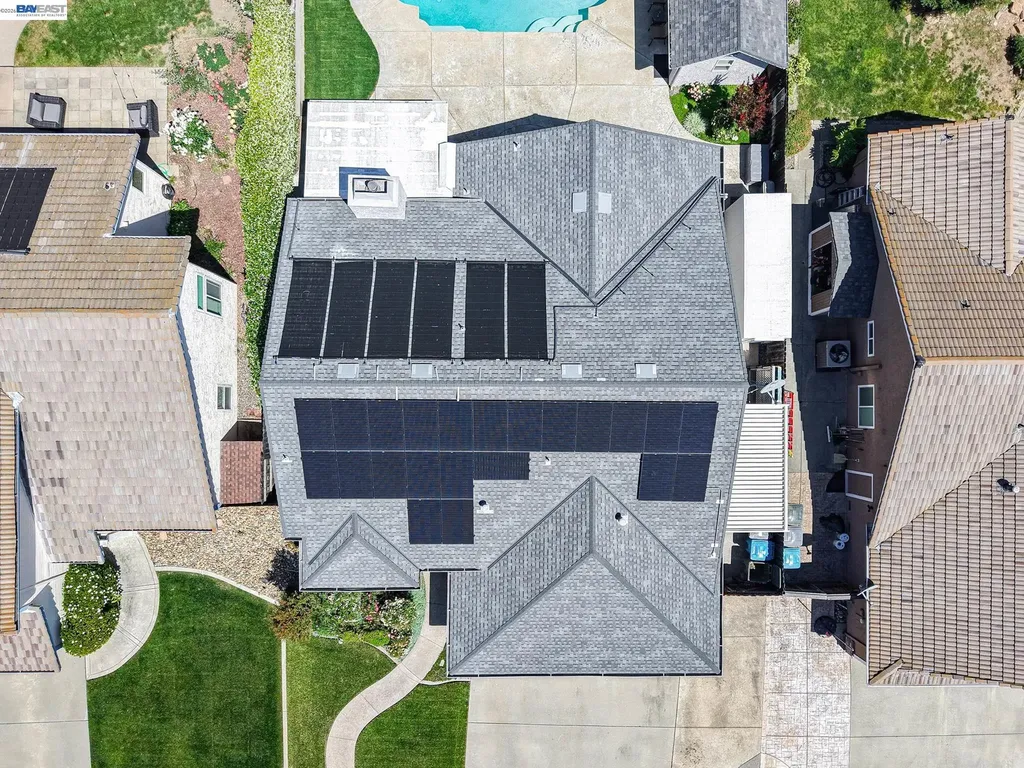 143 Lighthouse Way Vacaville CA 95688