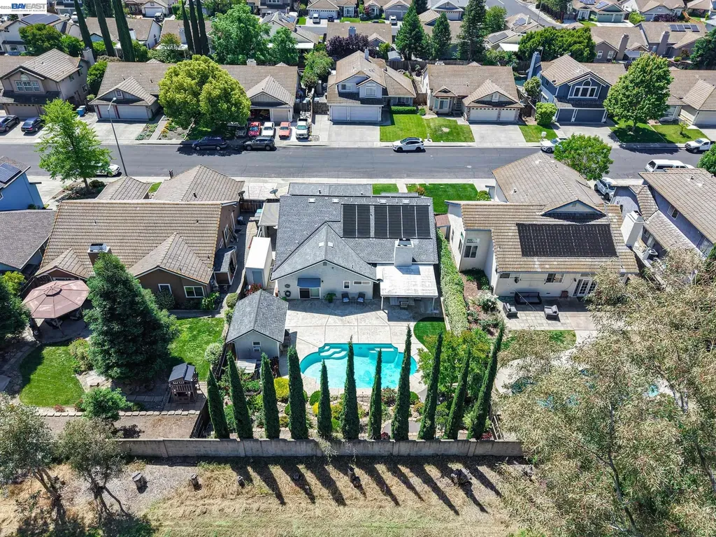 143 Lighthouse Way Vacaville CA 95688