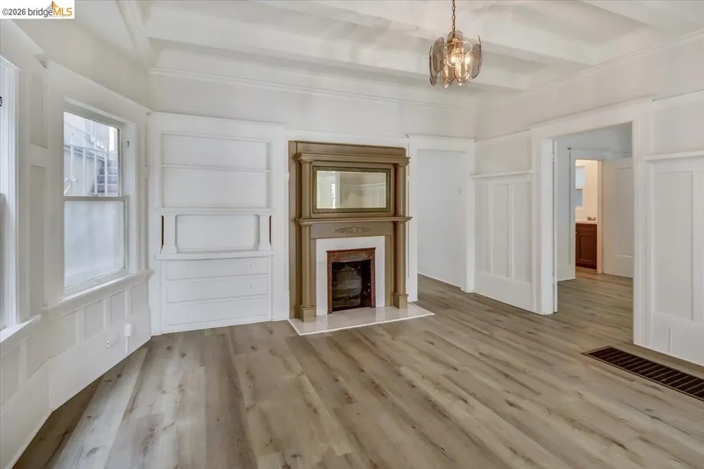 832 7th Avenue Oakland CA 94606