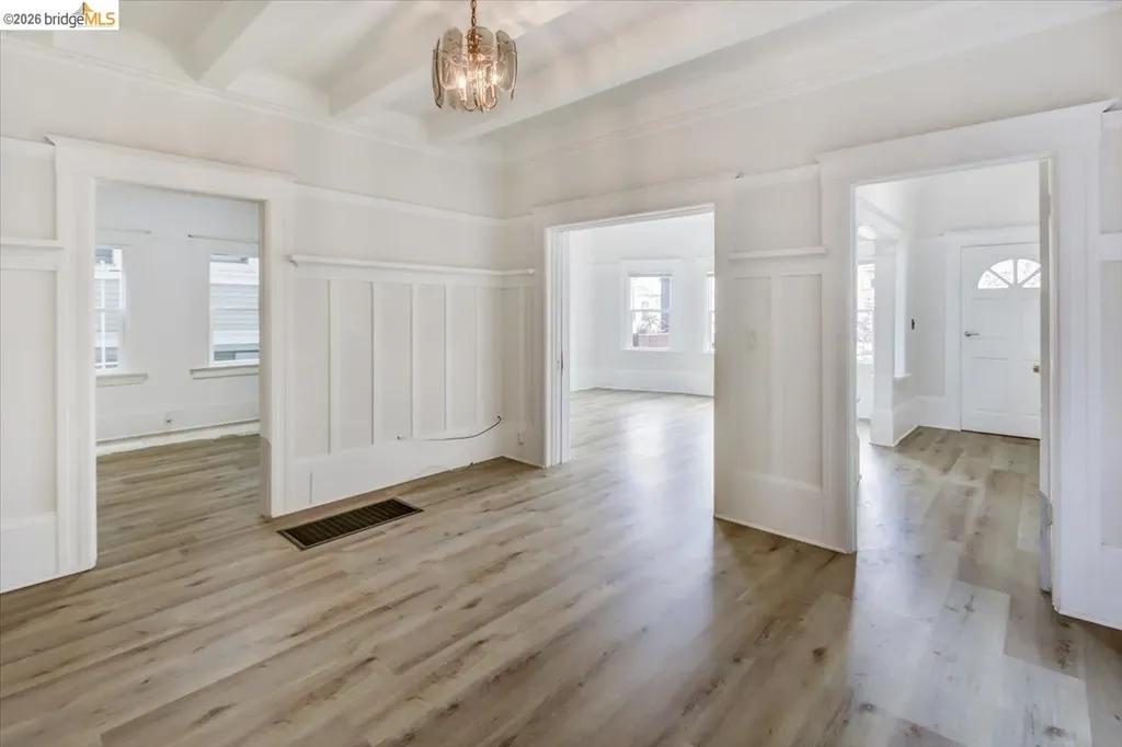 832 7th Avenue Oakland CA 94606