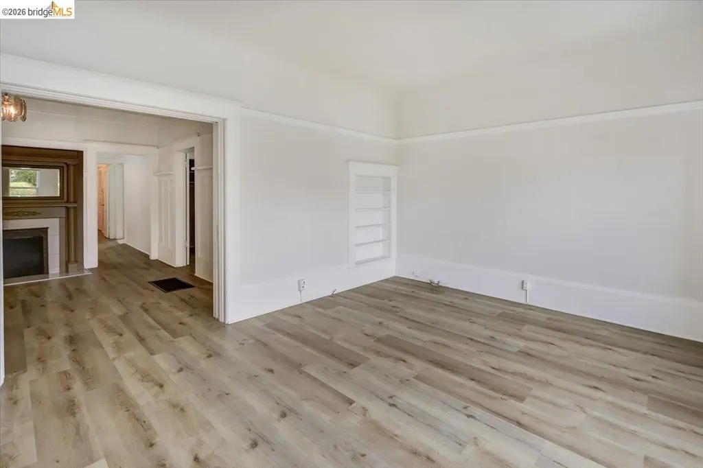 832 7th Avenue Oakland CA 94606