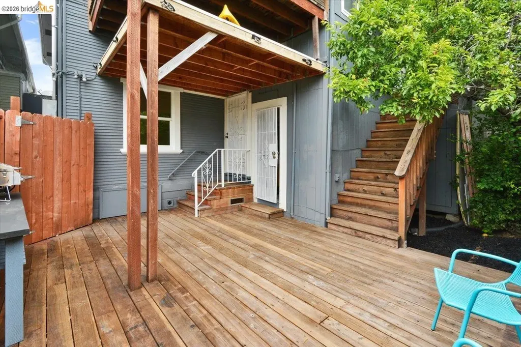 832 7th Avenue Oakland CA 94606