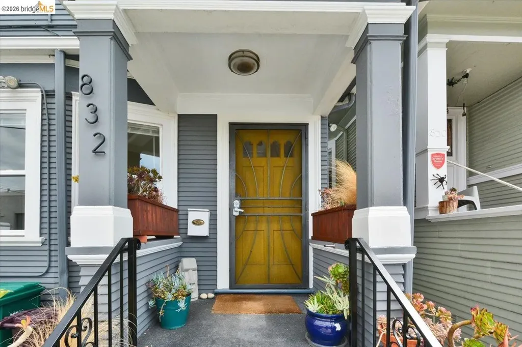 832 7th Avenue Oakland CA 94606