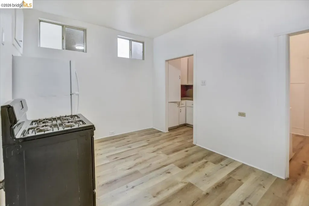 832 7th Avenue Oakland CA 94606