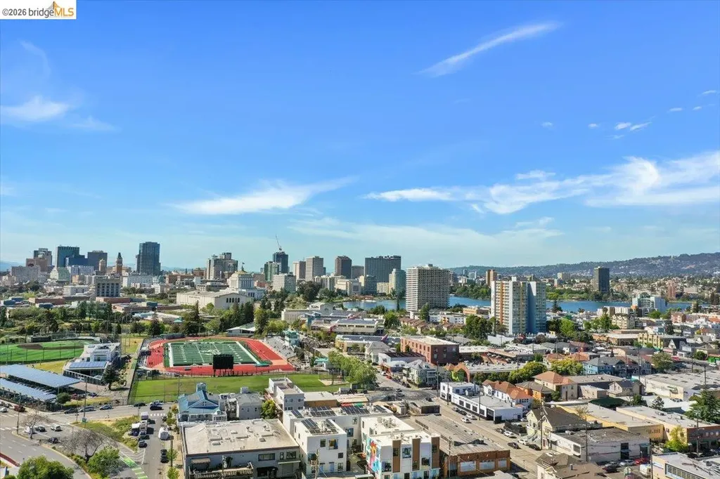 832 7th Avenue Oakland CA 94606