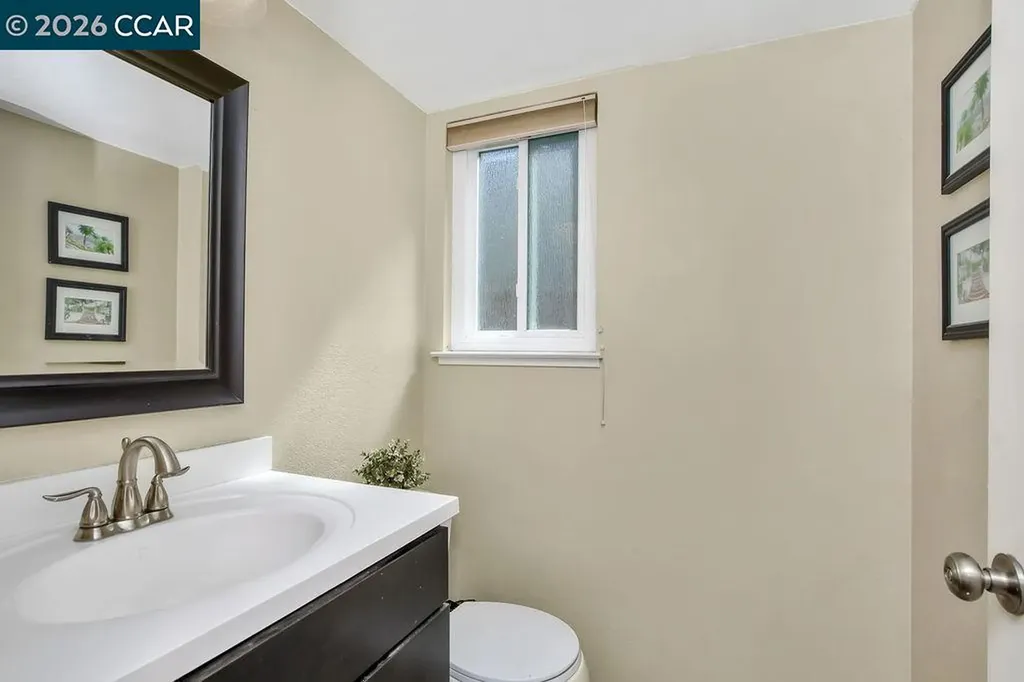 2143 Range Place Martinez CA 94553