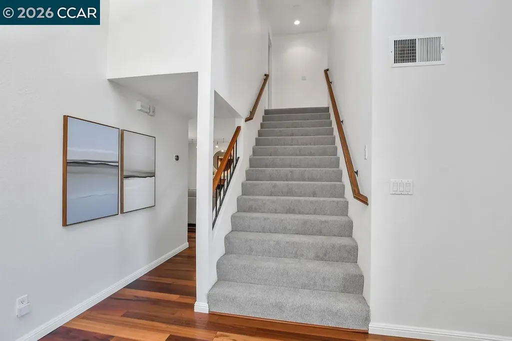 2143 Range Place Martinez CA 94553