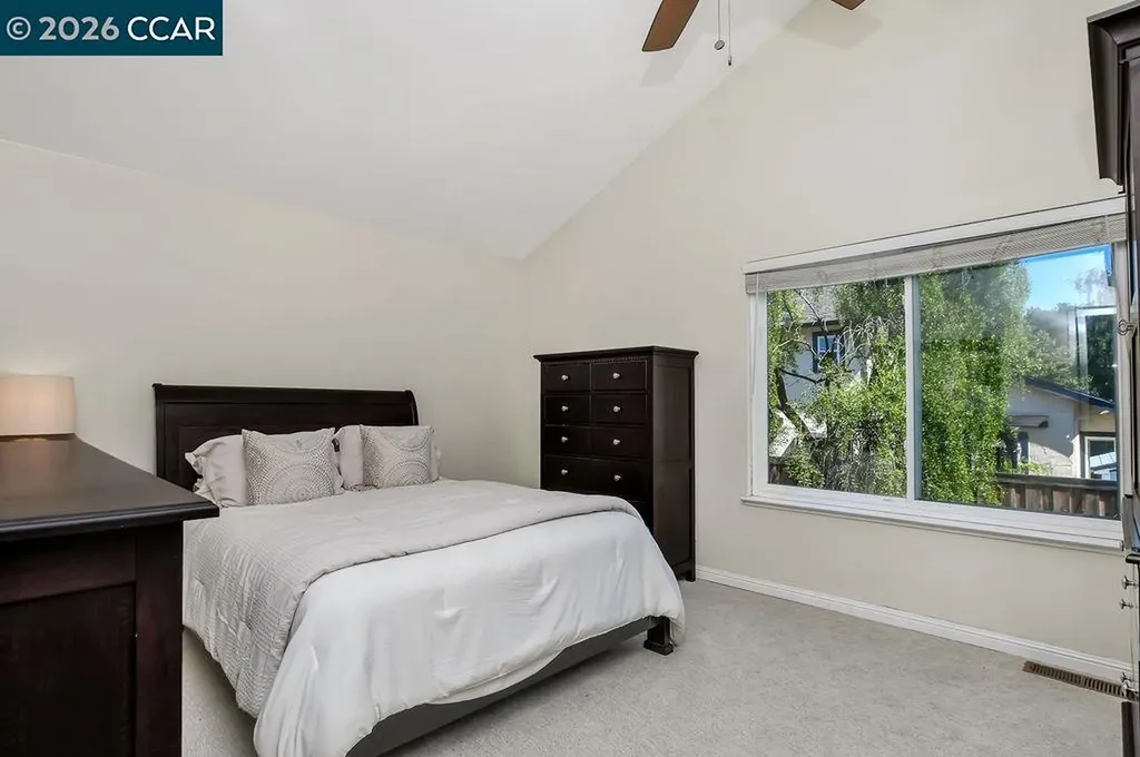 2143 Range Place Martinez CA 94553
