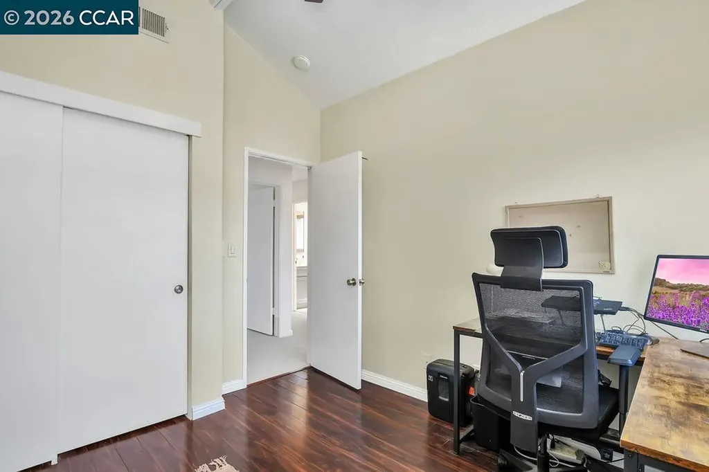 2143 Range Place Martinez CA 94553
