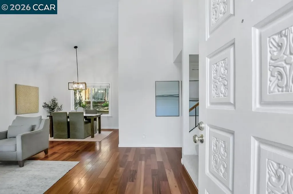 2143 Range Place Martinez CA 94553
