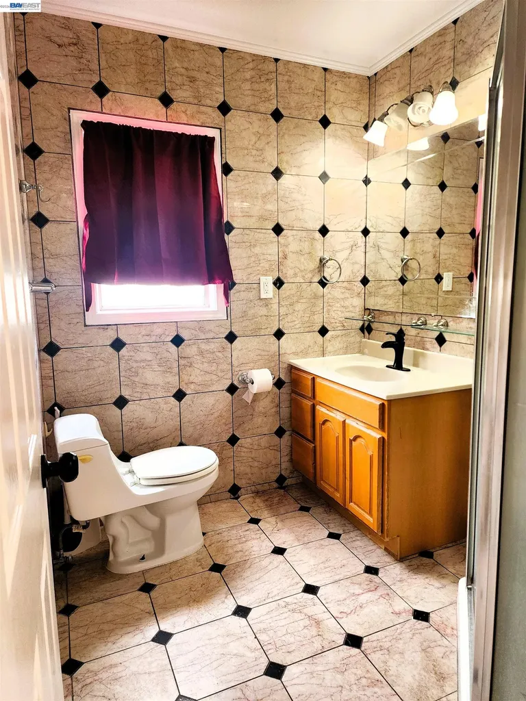 2421 96th Avenue Oakland CA 94603