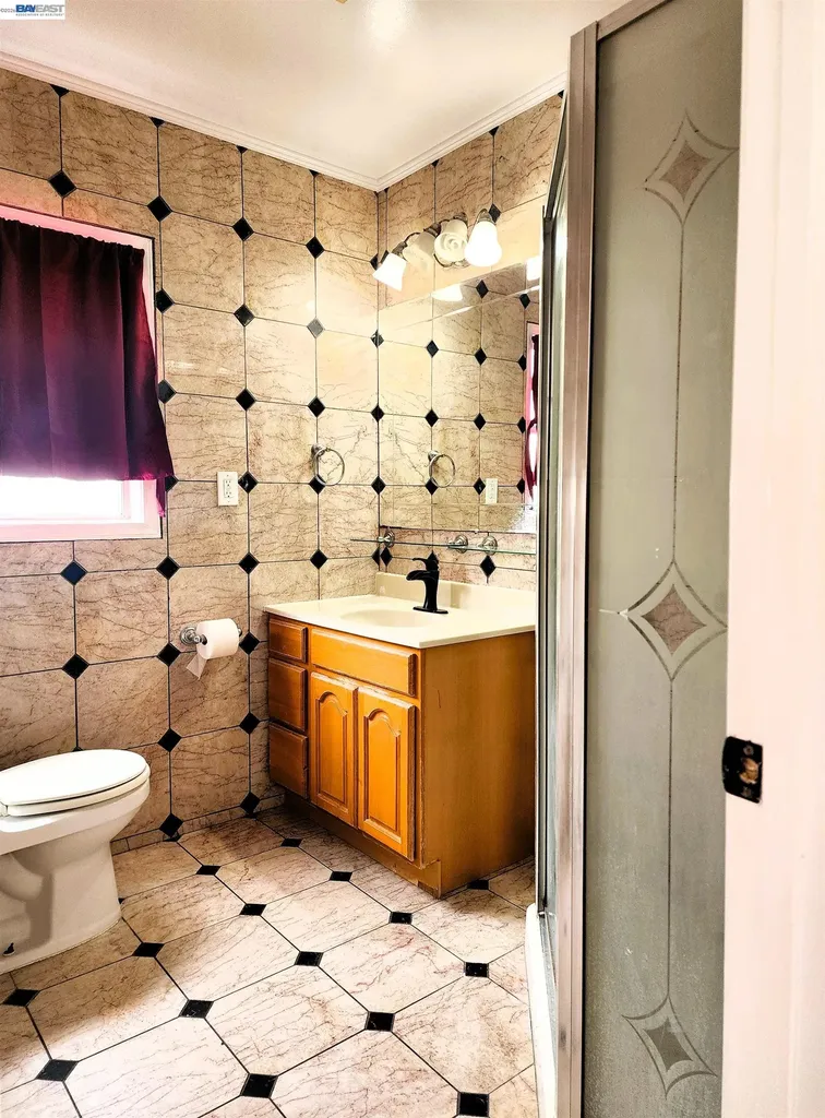2421 96th Avenue Oakland CA 94603