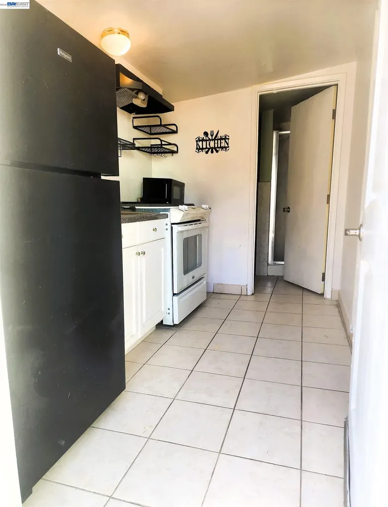 2421 96th Avenue Oakland CA 94603