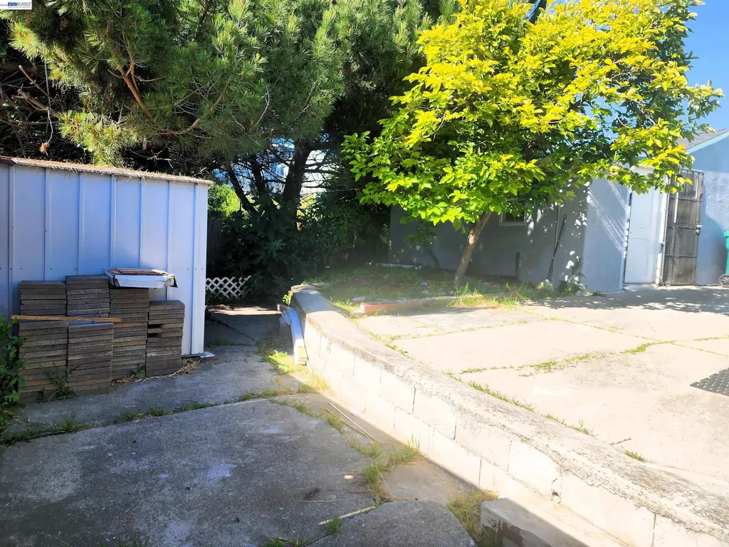 2421 96th Avenue Oakland CA 94603