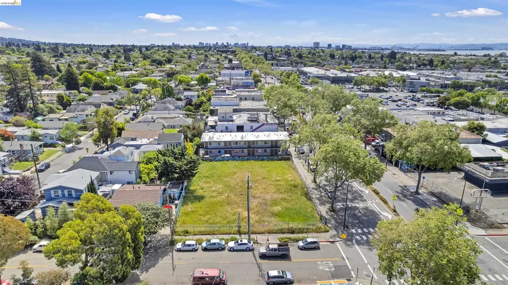 1213 San Pablo Avenue Berkeley CA 94706