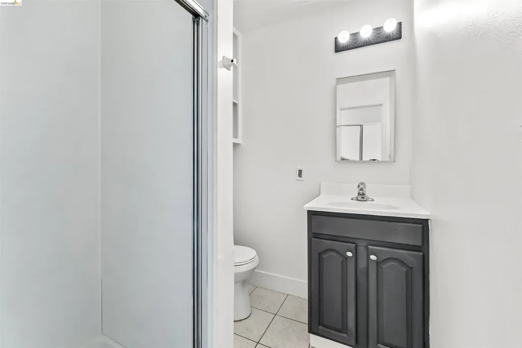 1213 San Pablo Avenue Berkeley CA 94706
