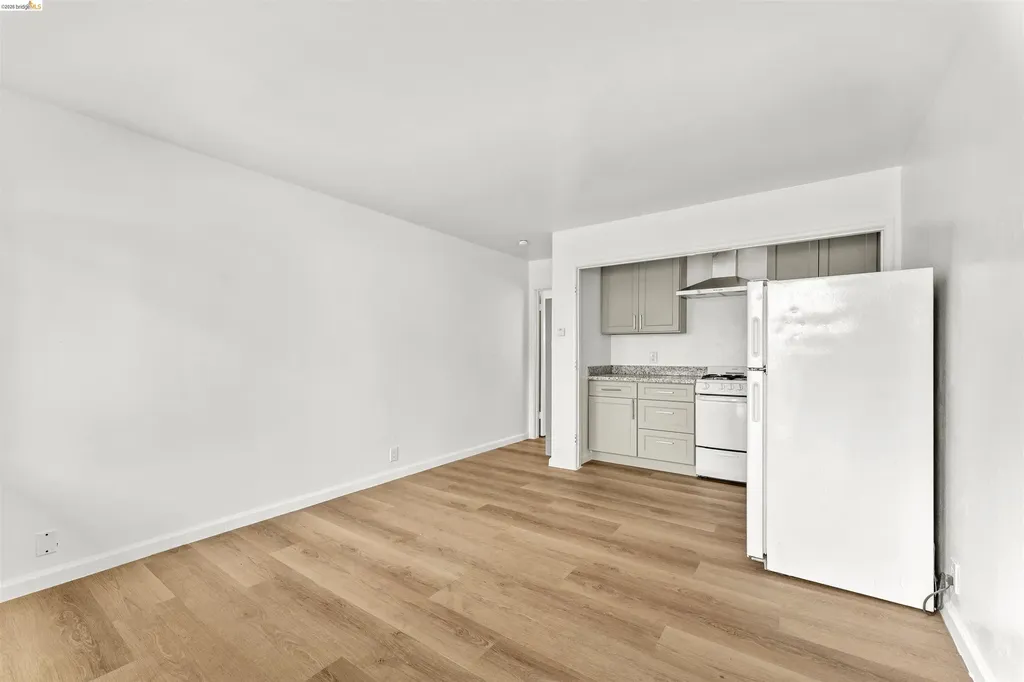 1213 San Pablo Avenue Berkeley CA 94706