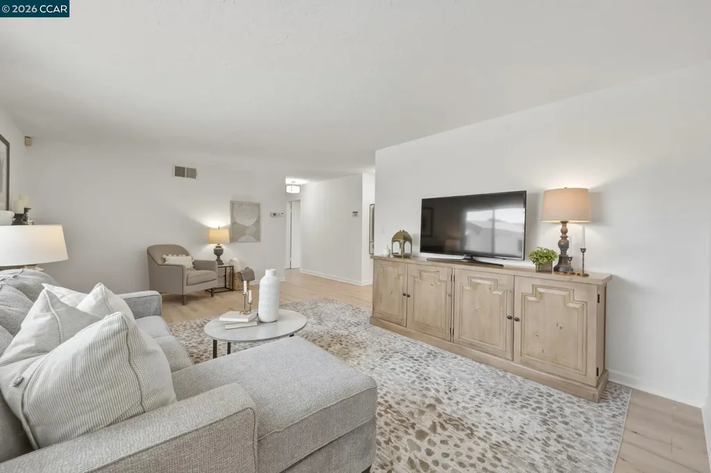 8356 Davona Drive Dublin CA 94568