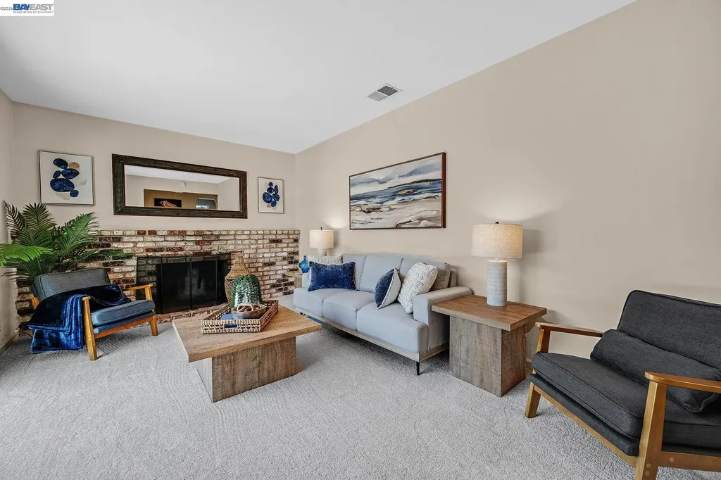34199 Cartwright Place Fremont CA 94555