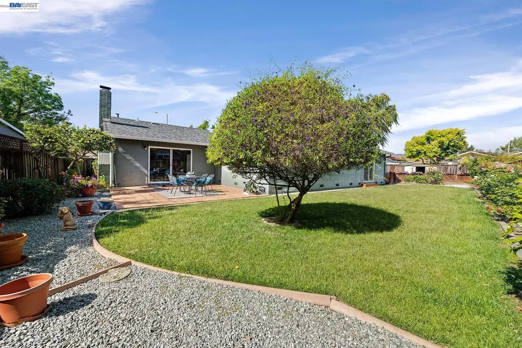 34199 Cartwright Place Fremont CA 94555