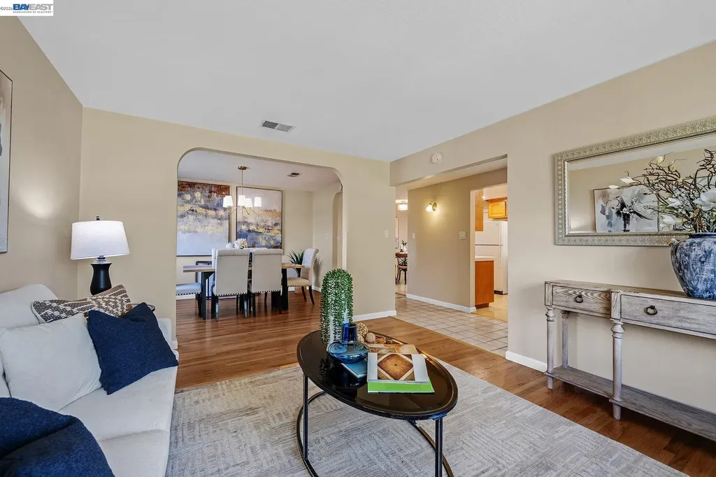 34199 Cartwright Place Fremont CA 94555