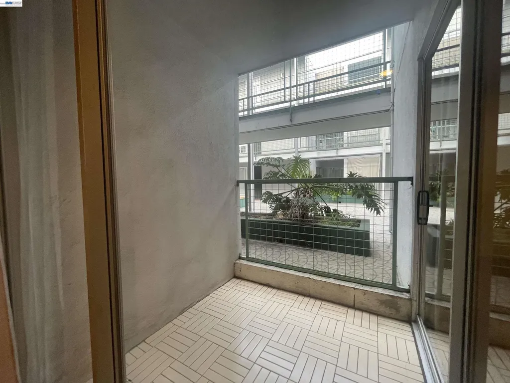 1428 Madison Street #104 Oakland CA 94612