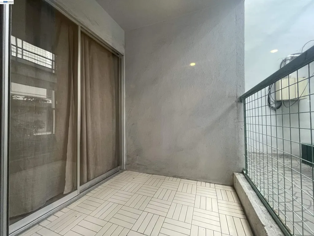 1428 Madison Street #104 Oakland CA 94612