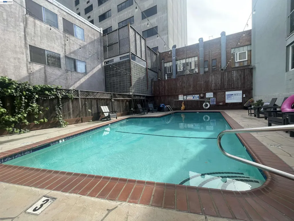 1428 Madison Street #104 Oakland CA 94612