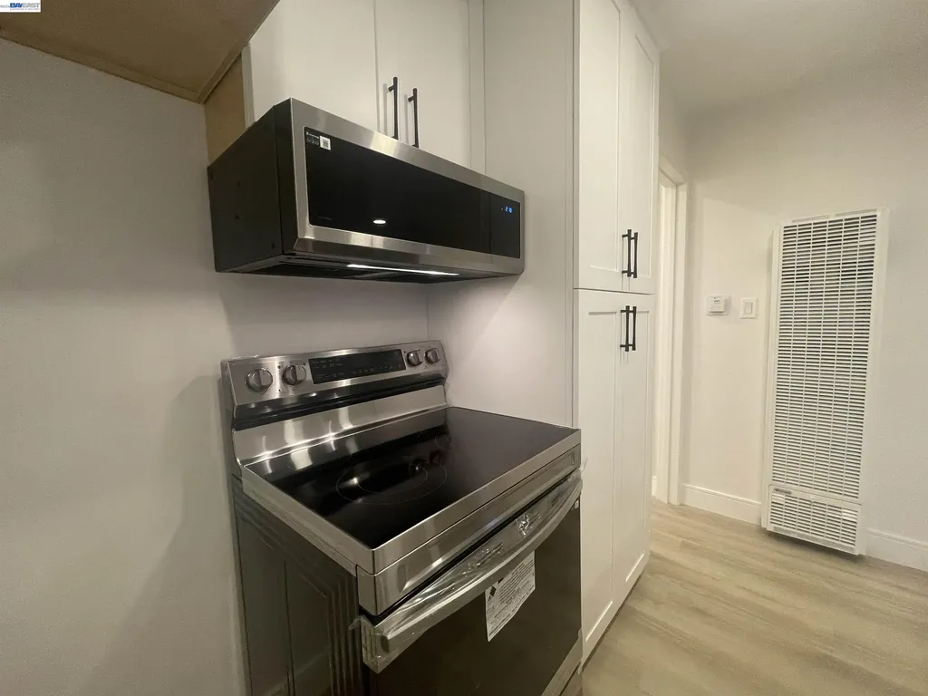 1428 Madison Street #104 Oakland CA 94612