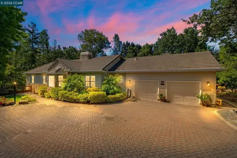 40 Donkey Flats Court Pleasant Hill CA 94523
