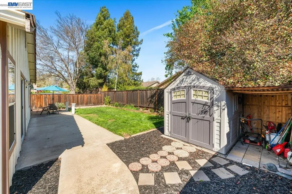 1727 Sutter Street Livermore CA 94551
