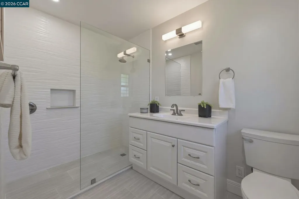 1525 American Beauty Drive Concord CA 94521