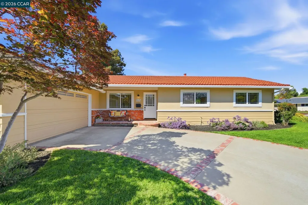 1525 American Beauty Drive Concord CA 94521