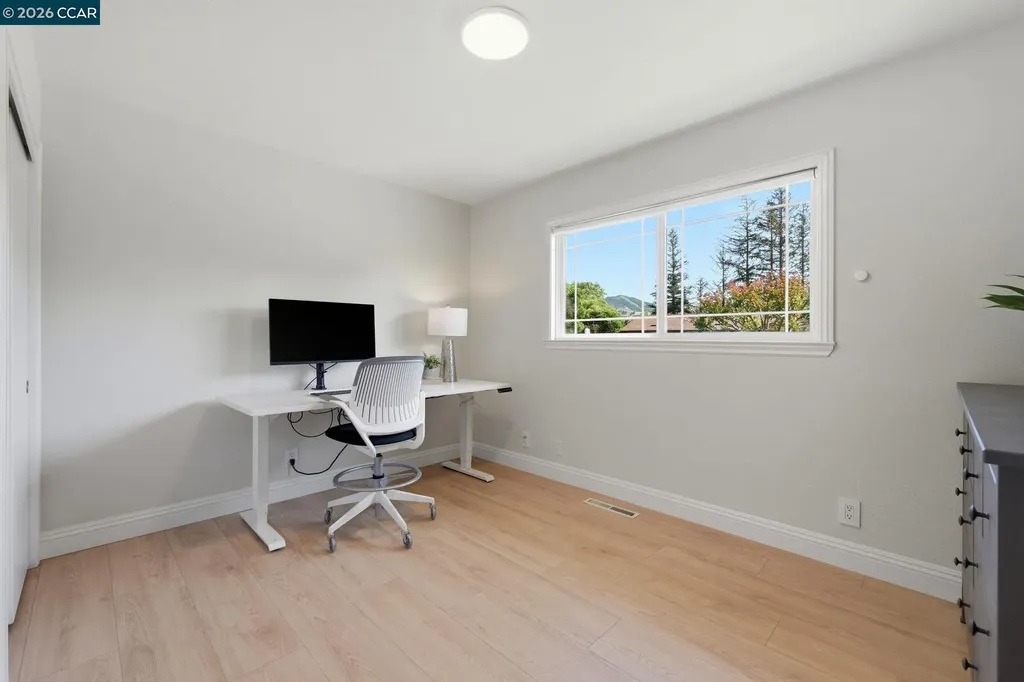 1525 American Beauty Drive Concord CA 94521